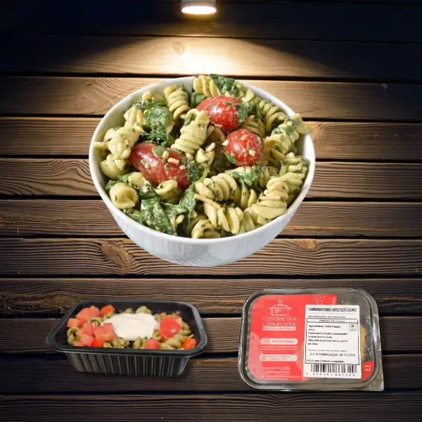 21 - MACARRÃO PARAFUSO AO MOLHO PESTO SOUR CREAM E TOMATE 250G